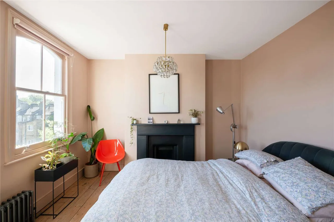 Queen Anne Road, London, E9, photo 17
