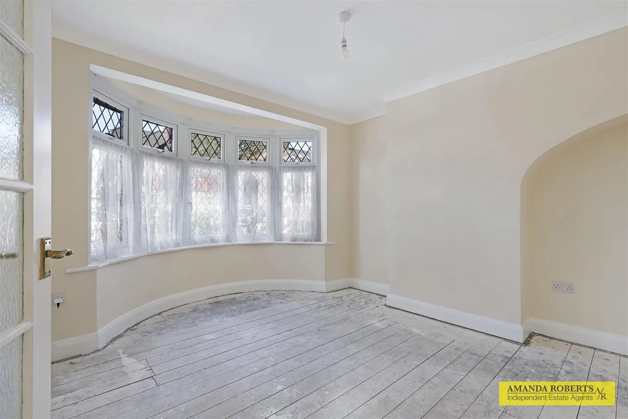 Fairlight Avenue, Chingford, photo 3