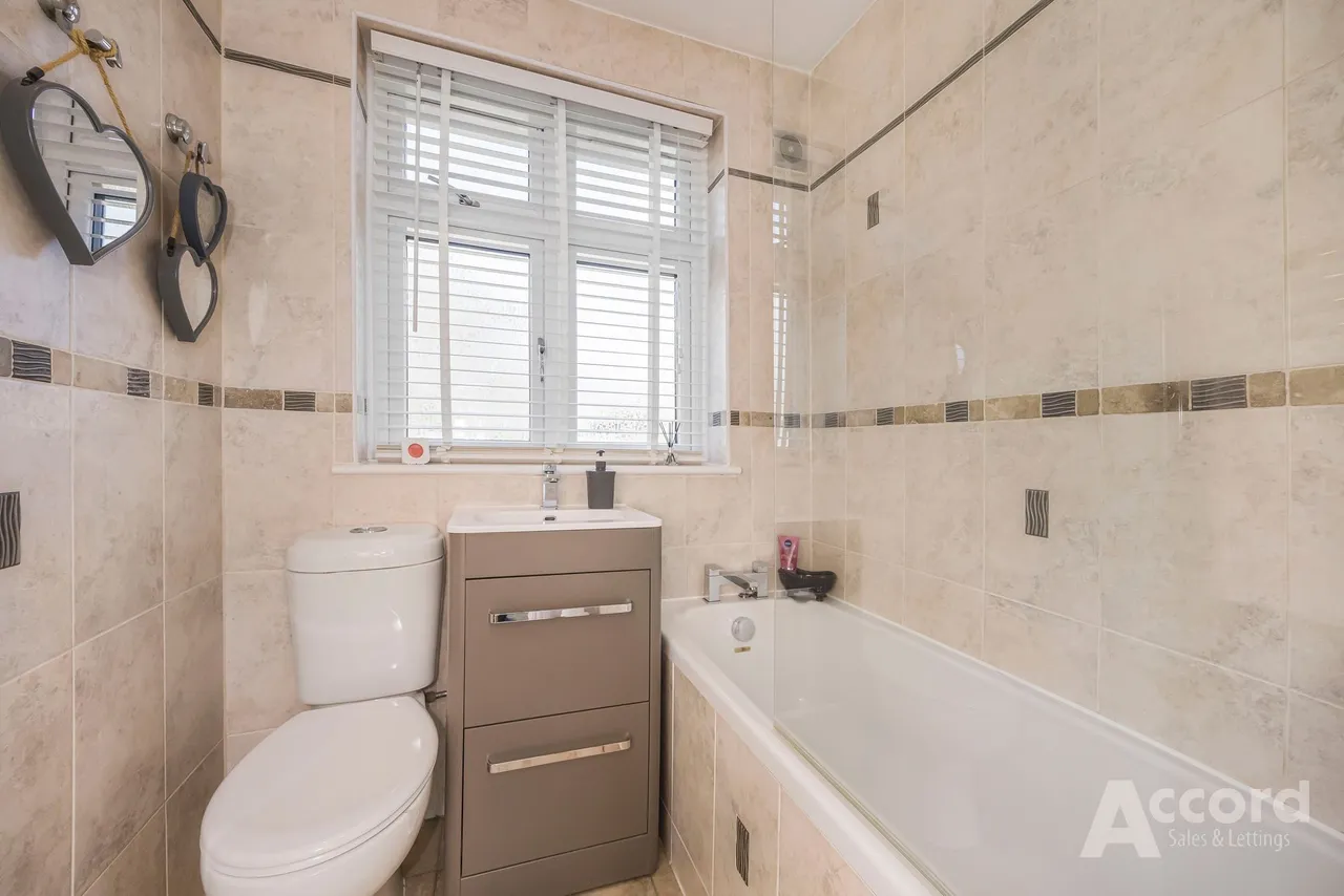 Heather Glen, Romford, RM1, photo 34