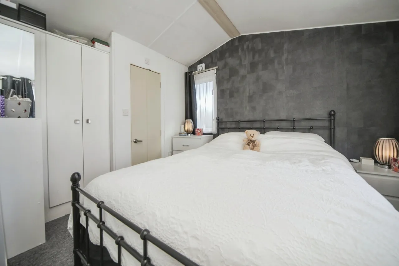 Pettaugh Road, Stonham Aspal, Stowmarket, Suffolk, IP14, photo 10