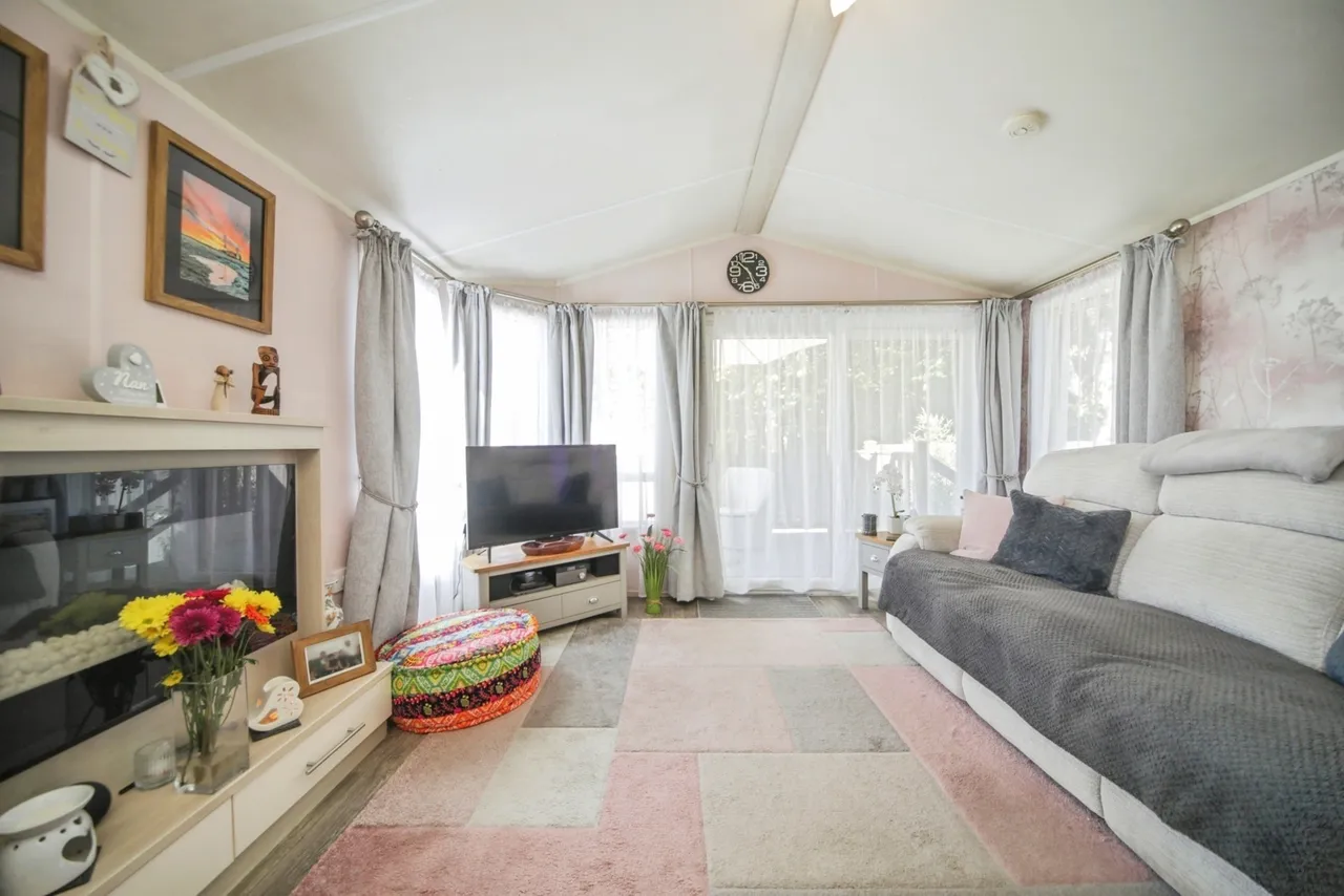 Pettaugh Road, Stonham Aspal, Stowmarket, Suffolk, IP14, photo 5