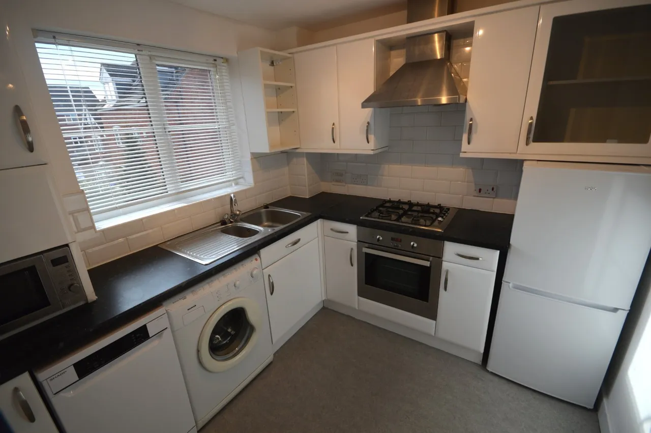 Greenacre Way, Sheffield, S12, photo 4