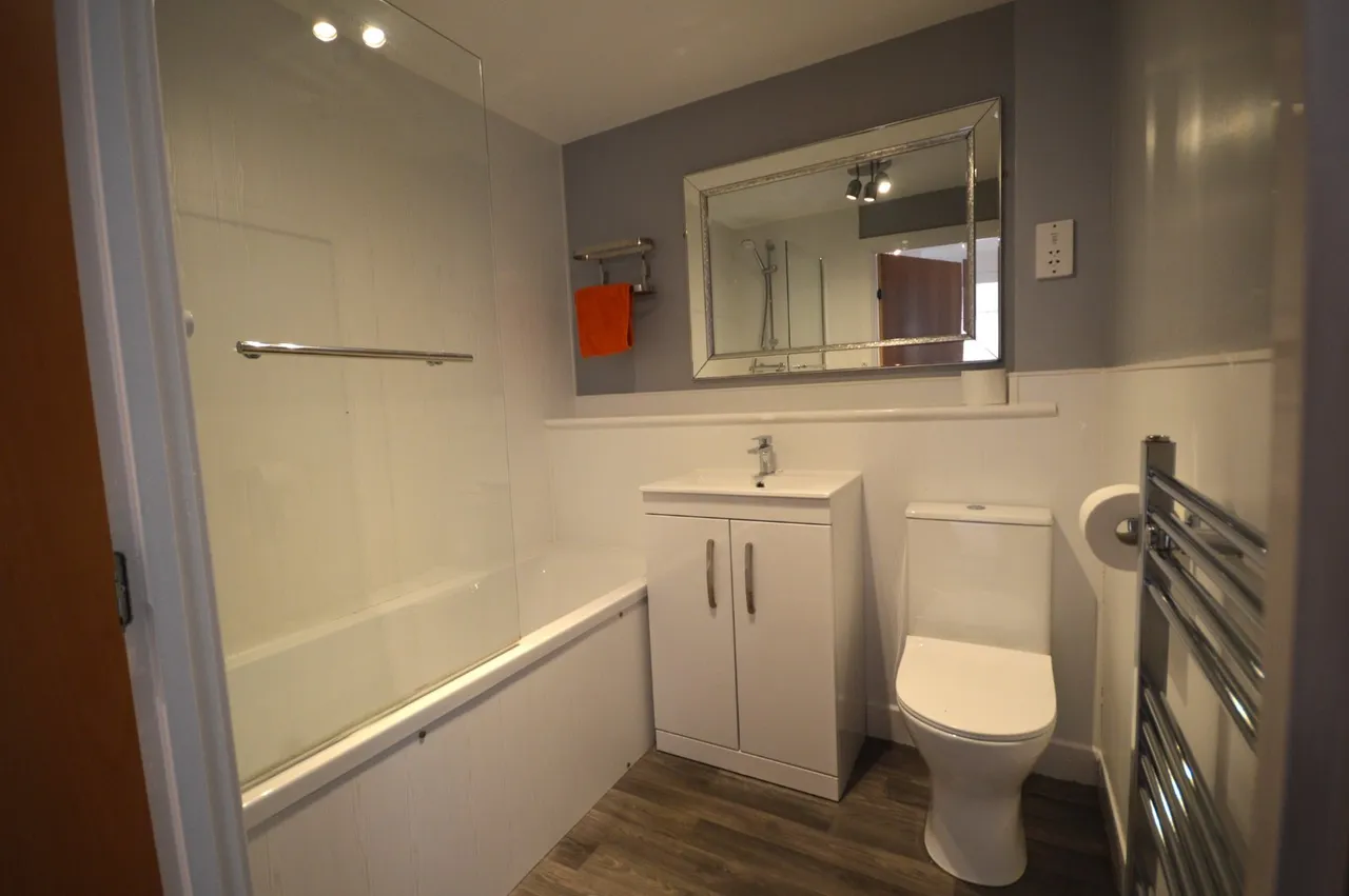 Greenacre Way, Sheffield, S12, photo 10