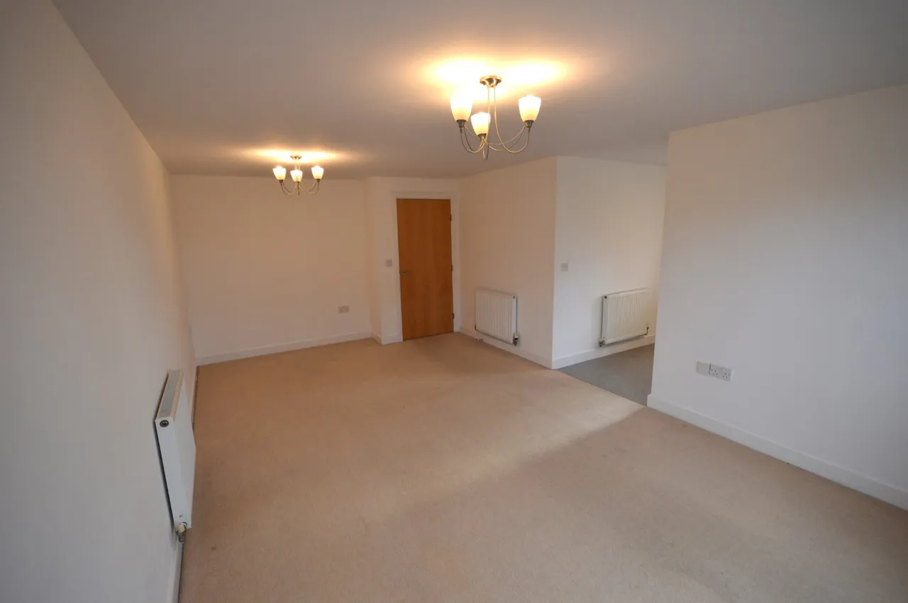 Greenacre Way, Sheffield, S12, photo 6