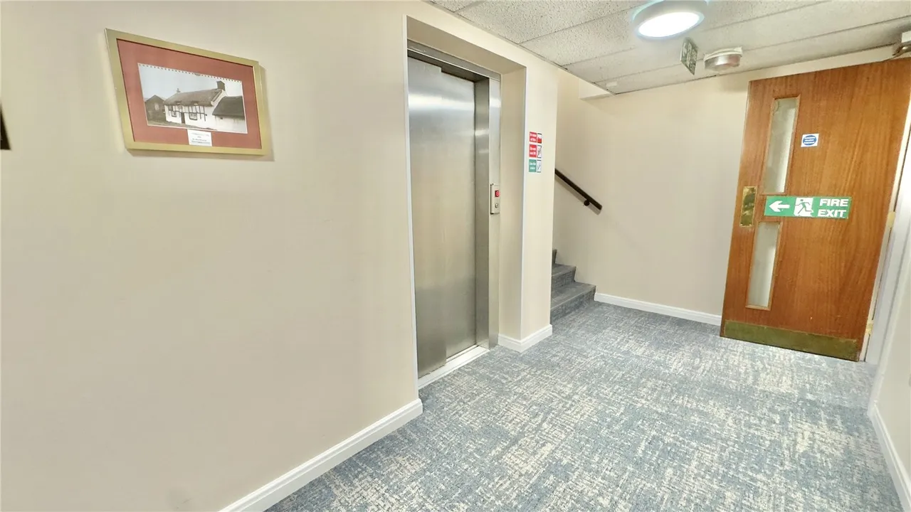 Well Lane, Wirral, CH49, photo 18