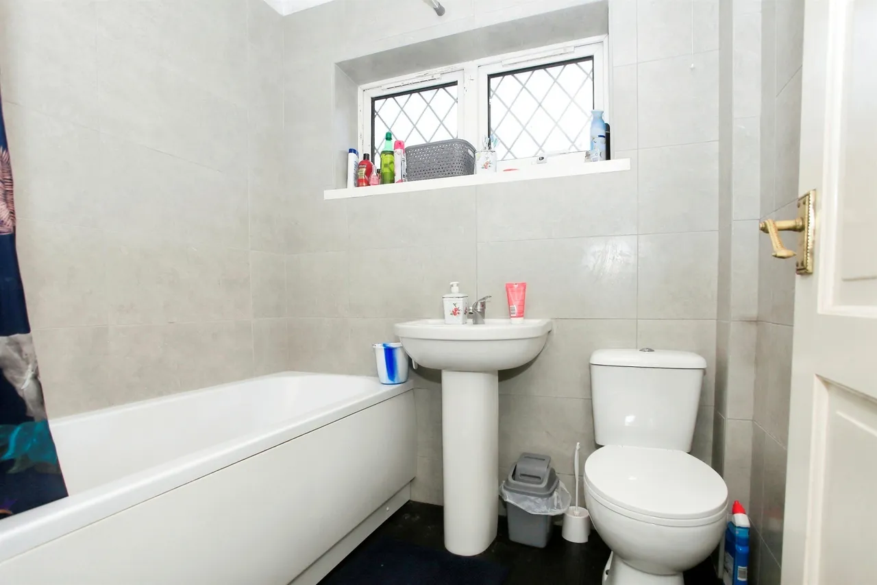 Naseby Close, Peterborough, PE3, photo 9