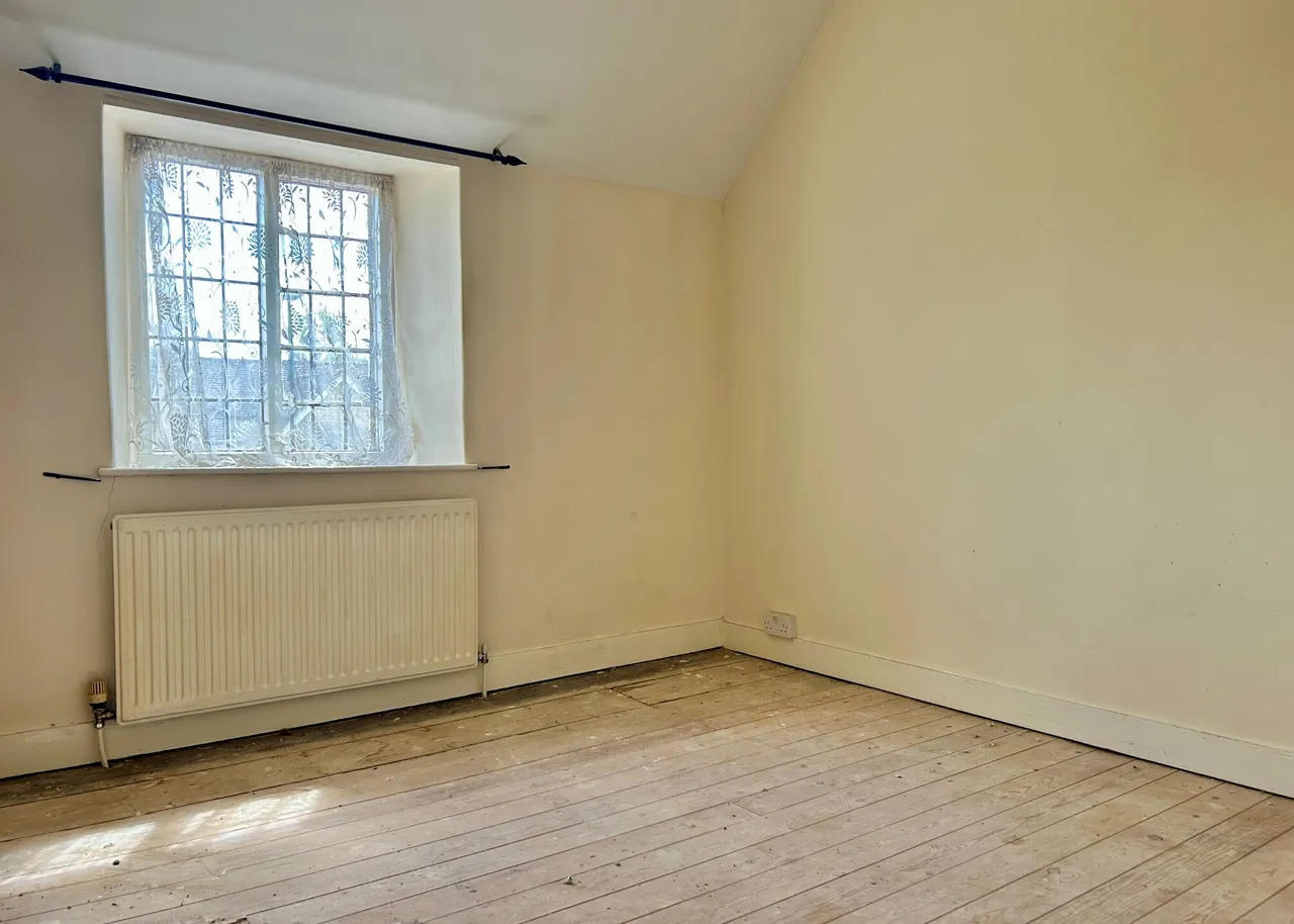 Coates, Cirencester, GL7, photo 9