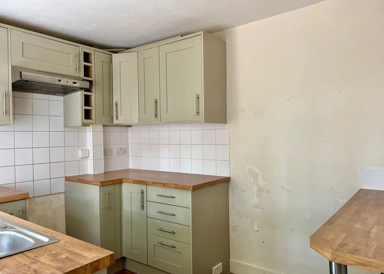 Coates, Cirencester, GL7, photo 5