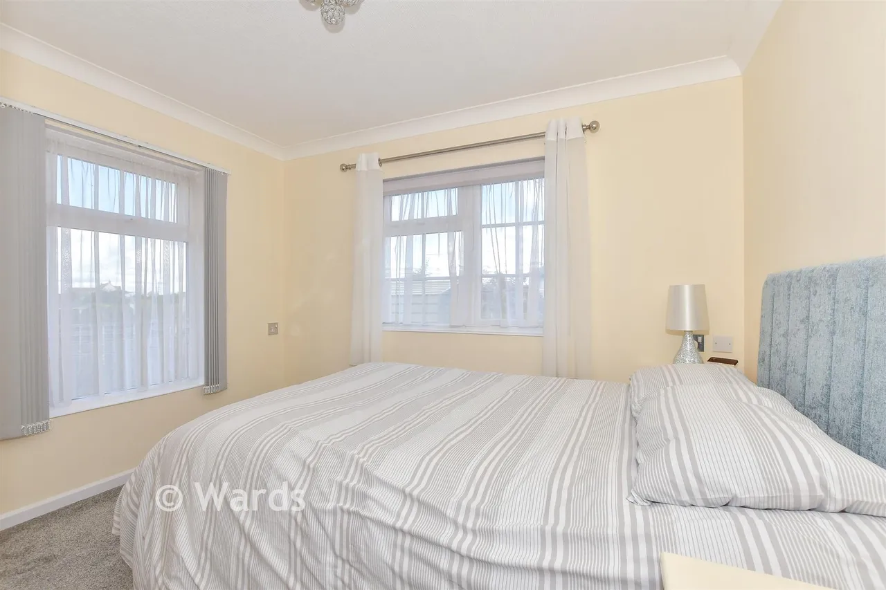 Faversham Road, Seasalter, CT5, photo 9