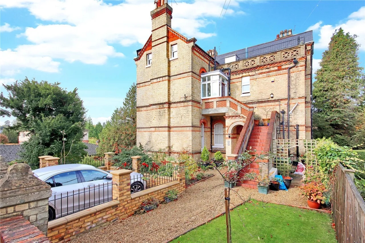 3 bed flat for sale, South Park, Sevenoaks, TN13