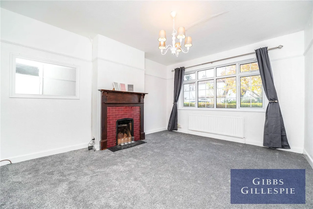Lonsdale Close, Uxbridge, UB8, photo 2