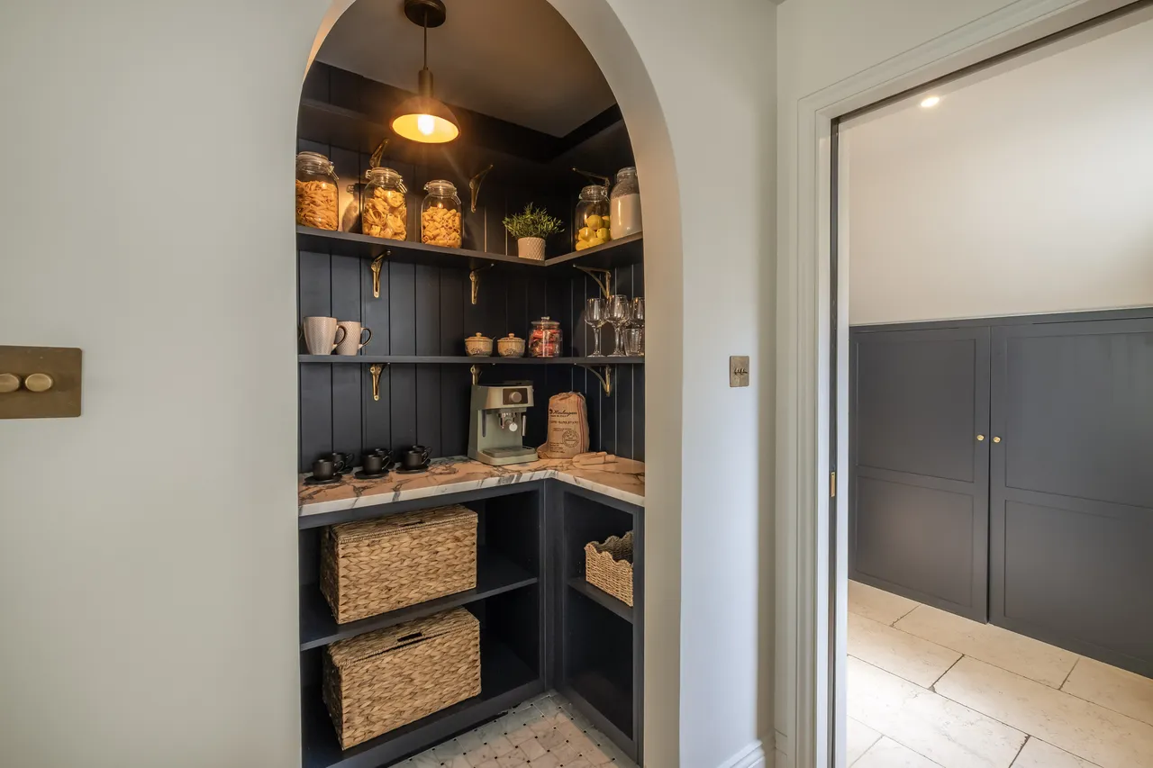 Beaufort Close, London, SW15, photo 9