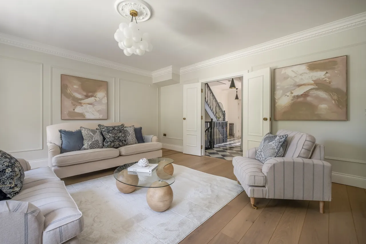 Beaufort Close, London, SW15, photo 4