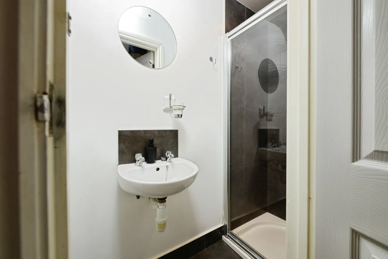 Plym Street, Plymouth, PL4, photo 15