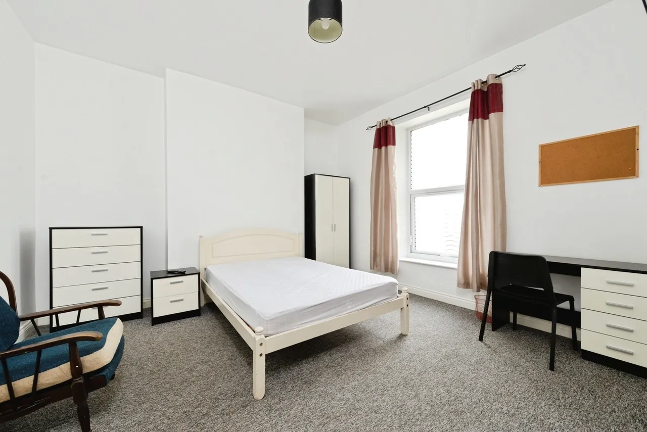 Plym Street, Plymouth, PL4, photo 6