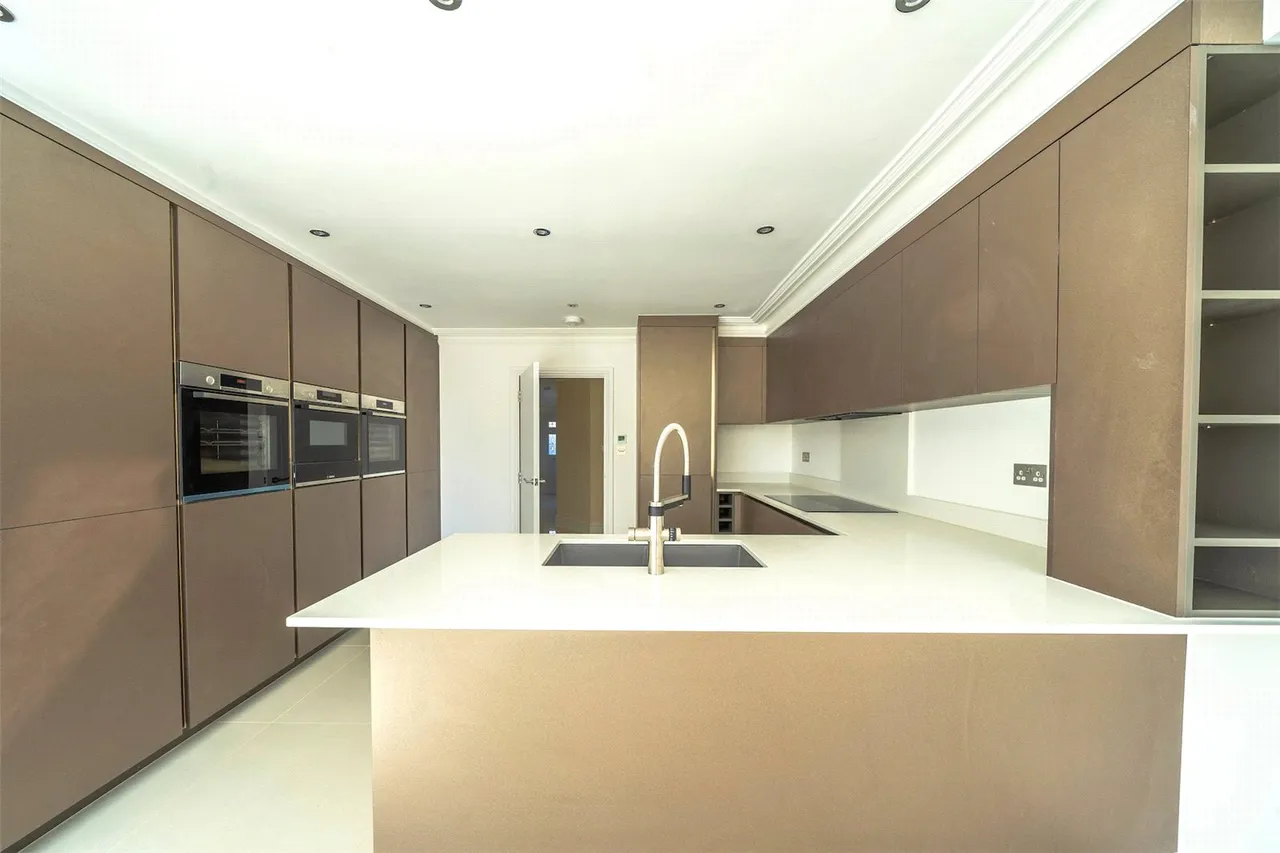 Tremayne Walk, Camberley, Surrey, GU15 1AH, photo 7