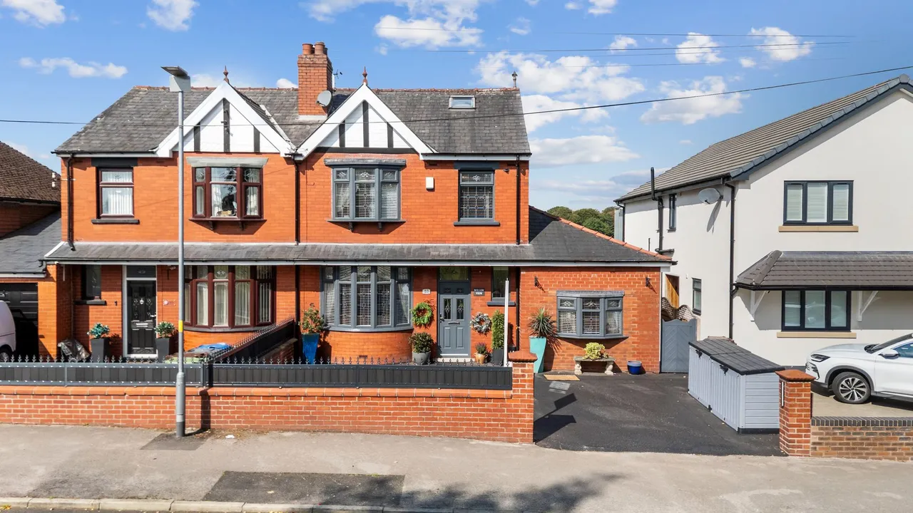 4 bed house for sale — Barn Lane, Golborne, Warrington, Warrington, WA3 3NU
