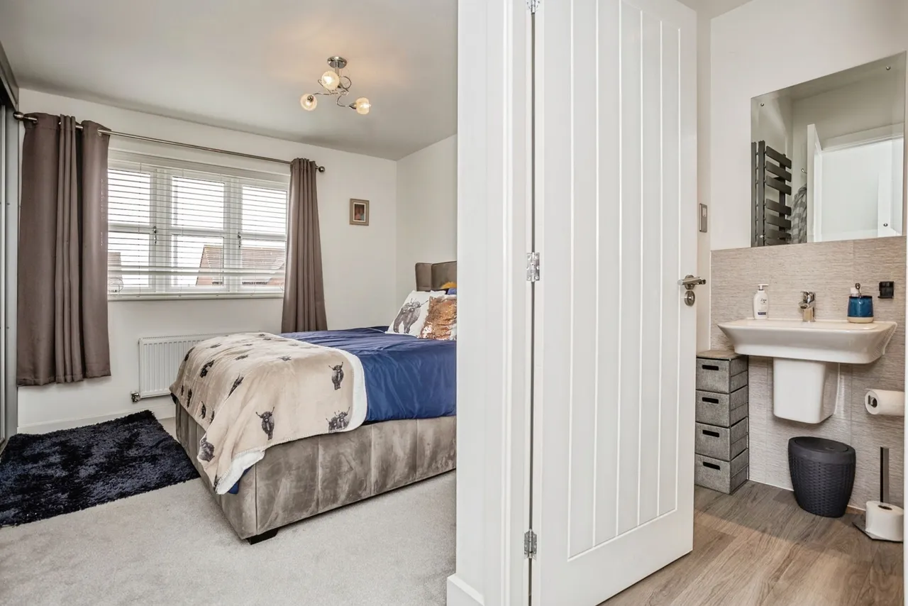 Rose Way, Edwalton, NG12, photo 17