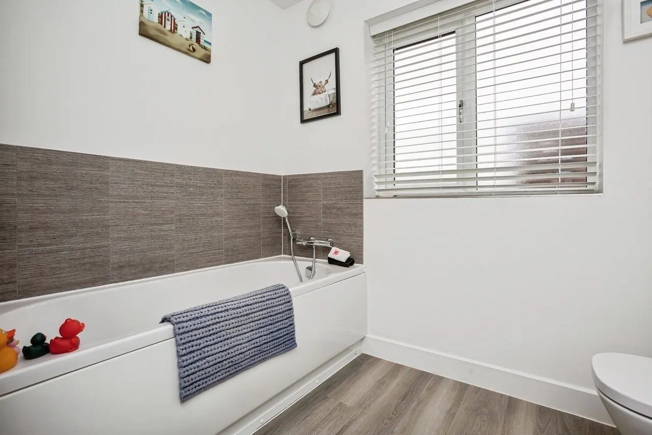 Rose Way, Edwalton, NG12, photo 25