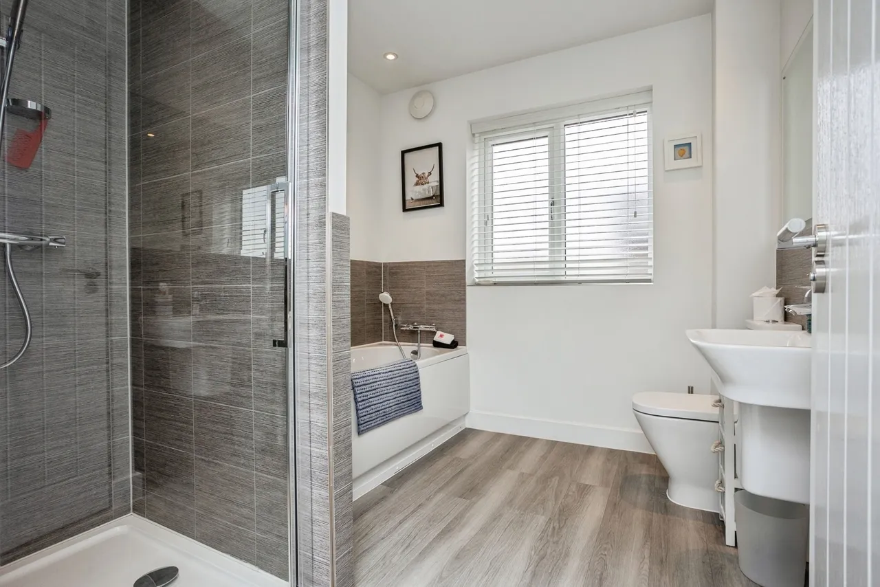 Rose Way, Edwalton, NG12, photo 24