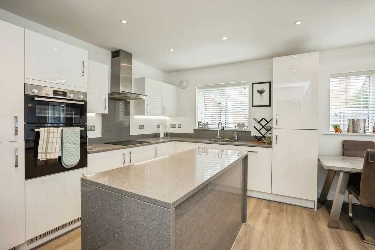 Rose Way, Edwalton, NG12, photo 8