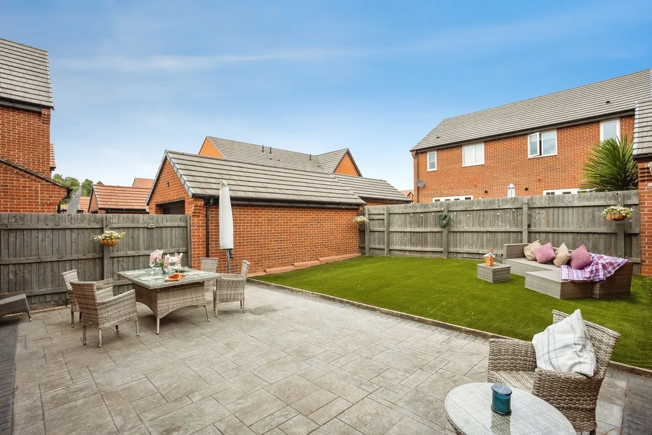 Rose Way, Edwalton, NG12, photo 2
