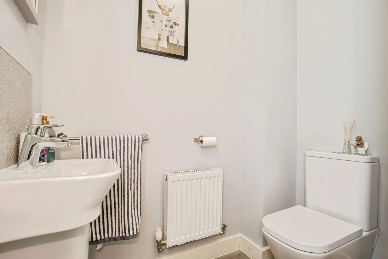 Rose Way, Edwalton, NG12, photo 13