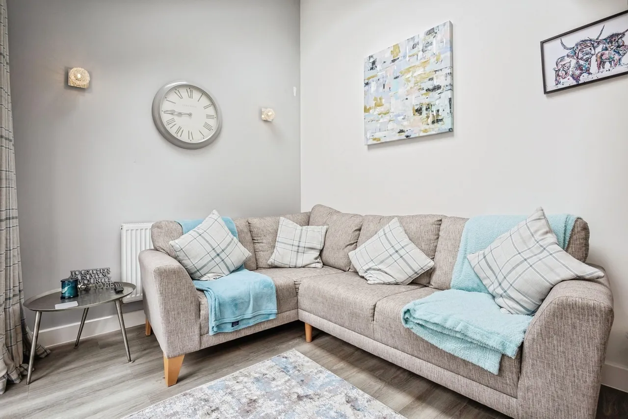 Rose Way, Edwalton, NG12, photo 15