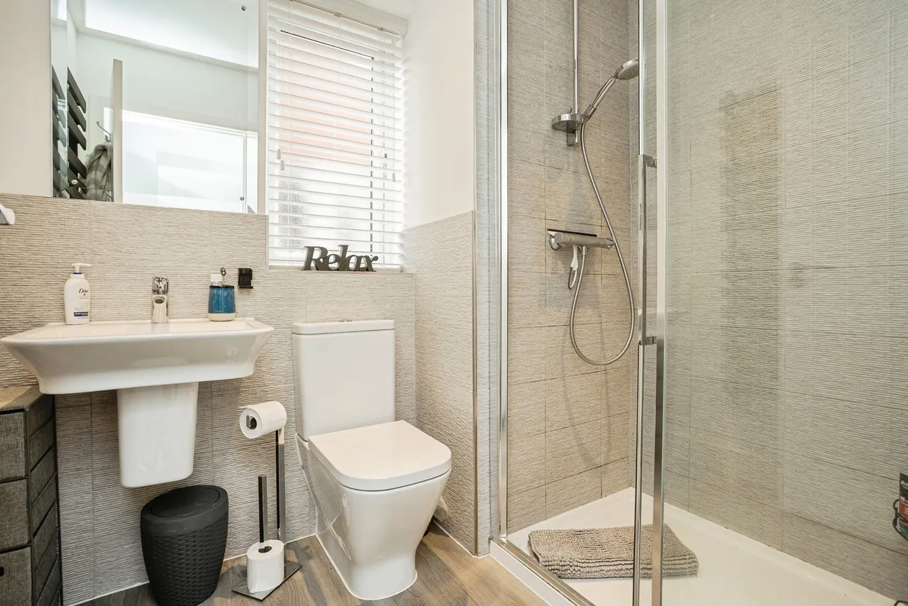 Rose Way, Edwalton, NG12, photo 19