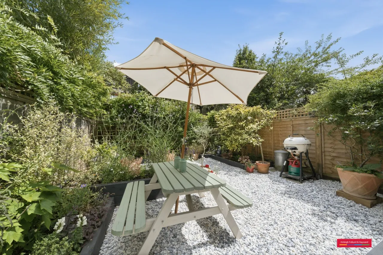 Fortis Green Avenue, London, N2, photo 5