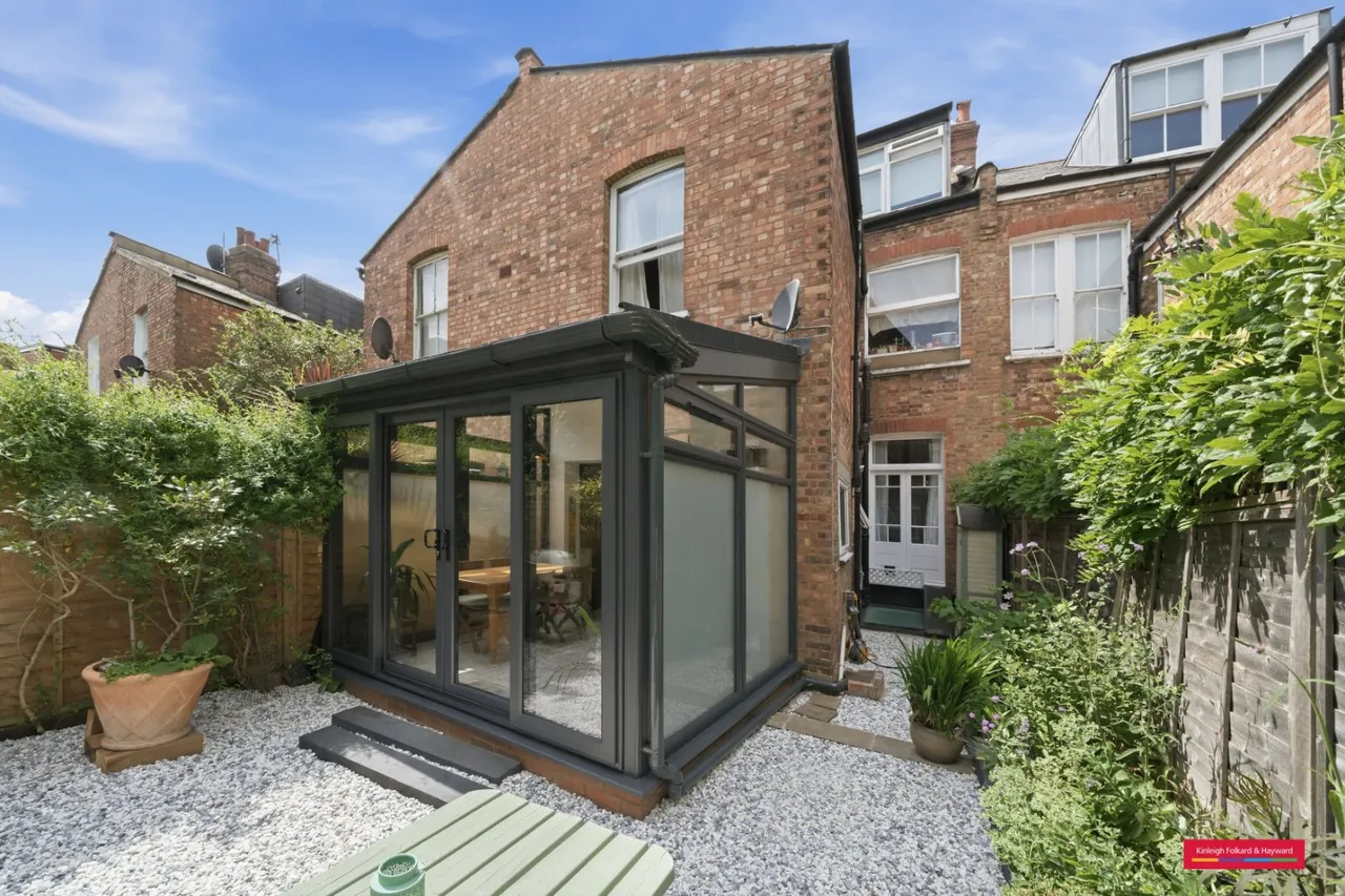 Fortis Green Avenue, London, N2, photo 6