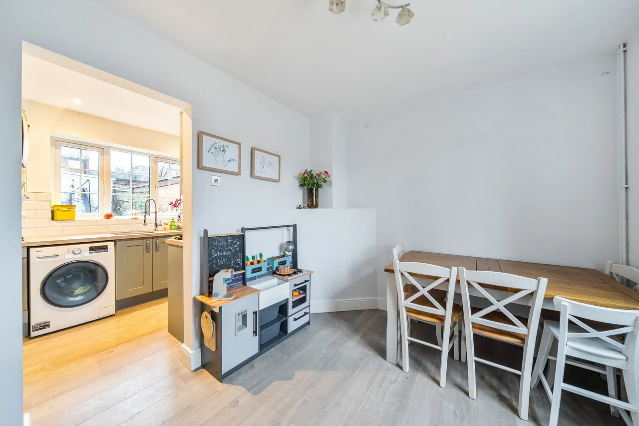 Winslow Field, Great Missenden, HP16, photo 7