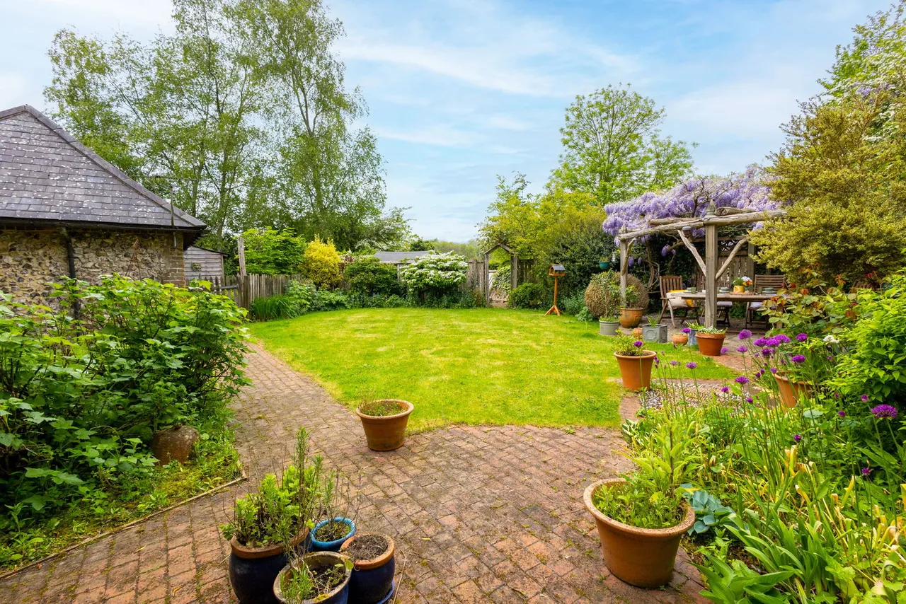 Faversham Road, Charing, TN27, photo 47