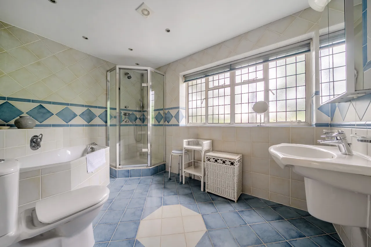 Sandisplatt Road, Maidenhead, SL6, photo 11