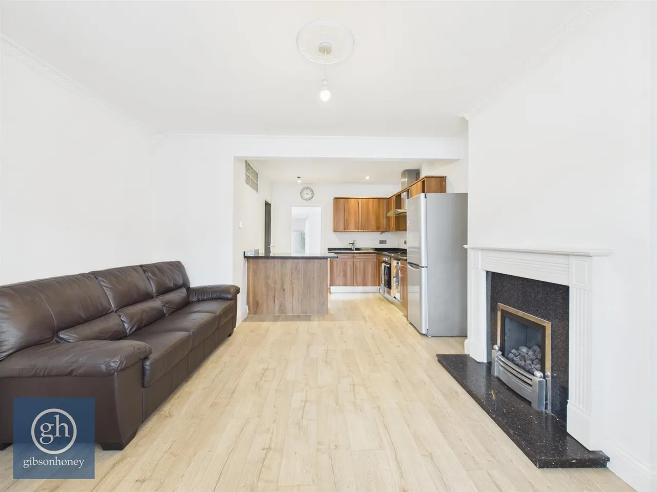 Hartland Drive, Ruislip, HA4, photo 2