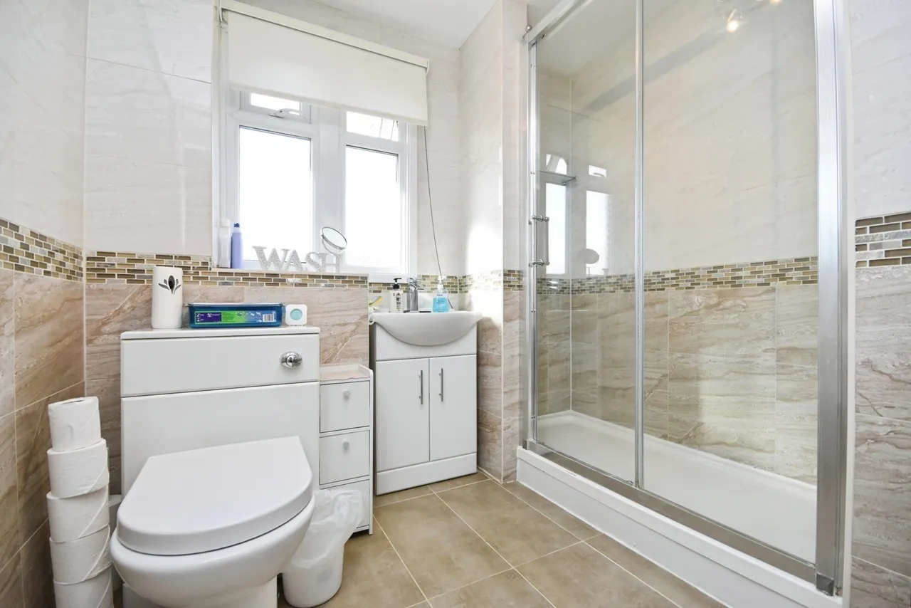Siward Road, Witham, CM8, photo 11