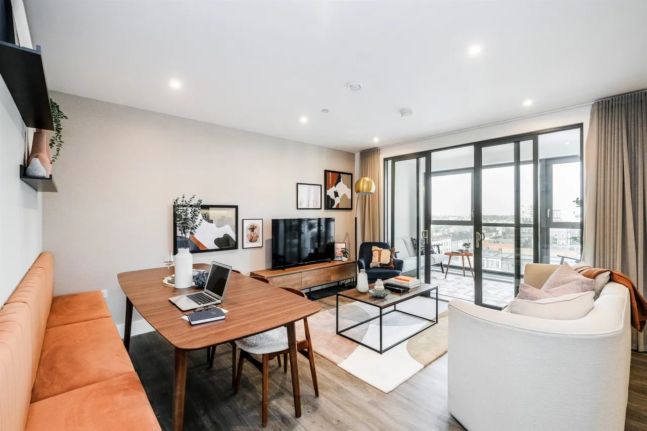 1 bed flat for sale — Poplar Walk, Croydon