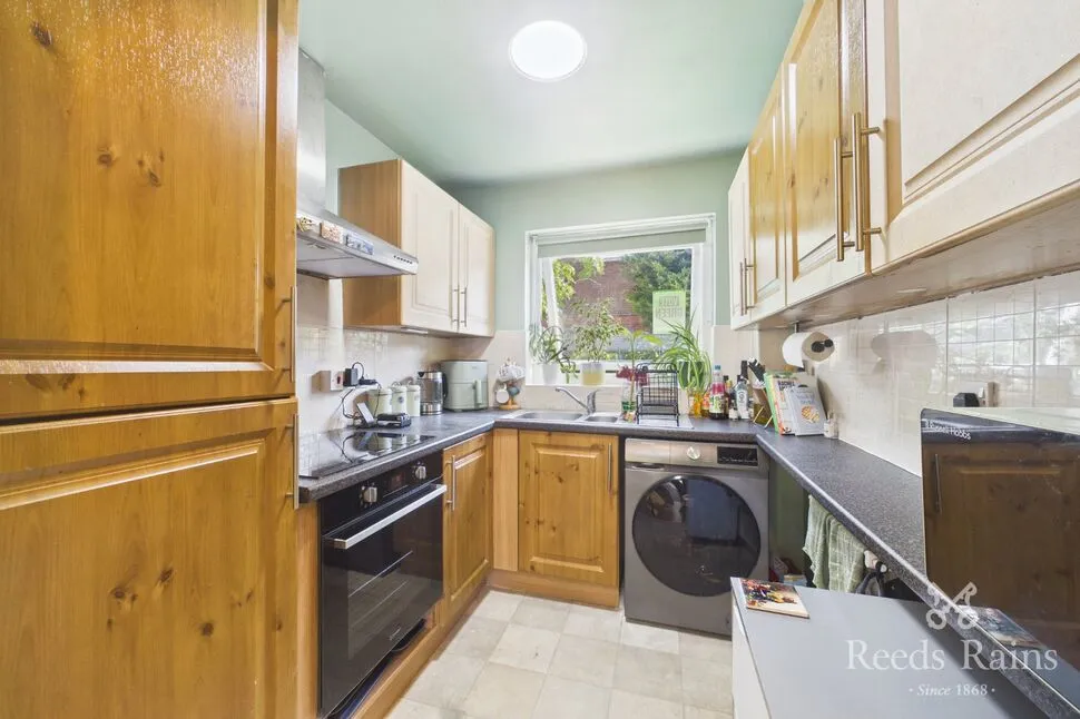 Crestfold, Little Hulton, Greater Manchester, M38, photo 5