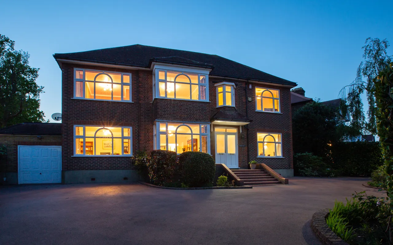 5 bed house for sale — Landra Gardens, Winchmore Hill, London, N21