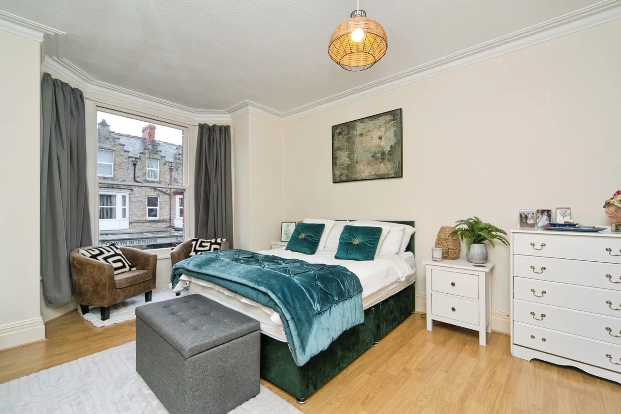 Abergele Road, Old Colwyn, LL29, photo 4
