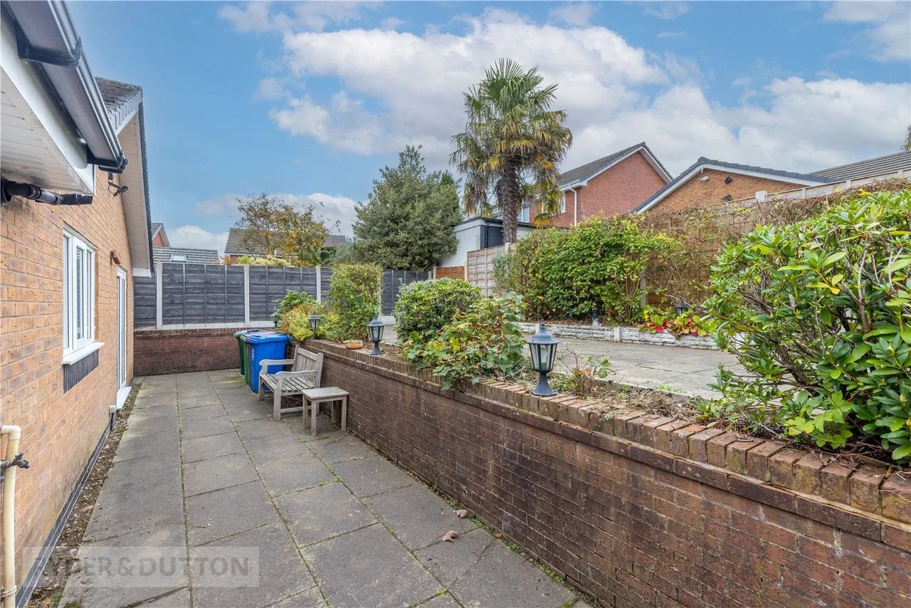 Carruthers Close, Heywood, OL10, photo 20