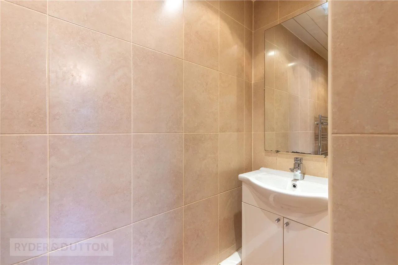 Carruthers Close, Heywood, OL10, photo 19