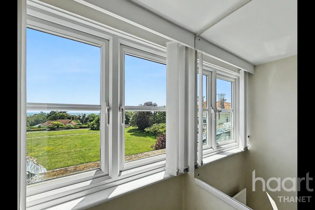 North Foreland Road, Broadstairs, CT10, photo 16