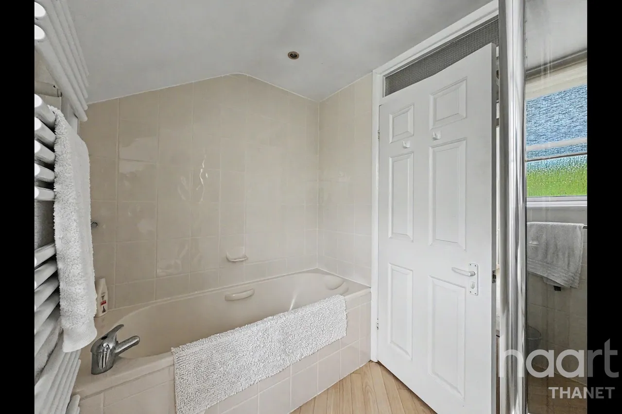 North Foreland Road, Broadstairs, CT10, photo 14