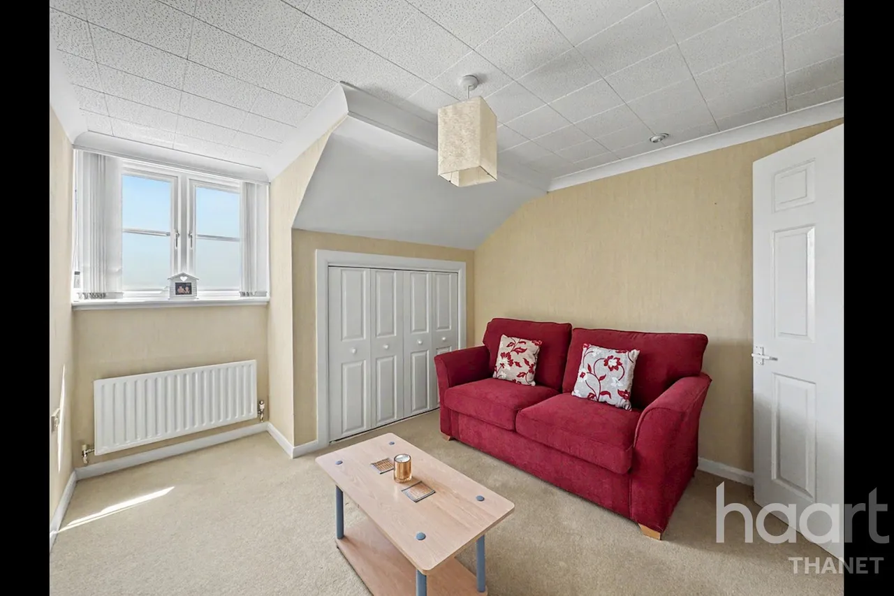 North Foreland Road, Broadstairs, CT10, photo 12