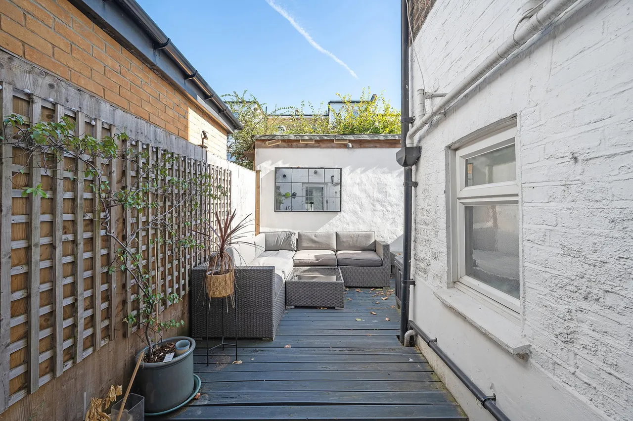 Latchmere Road, Battersea, SW11, photo 16