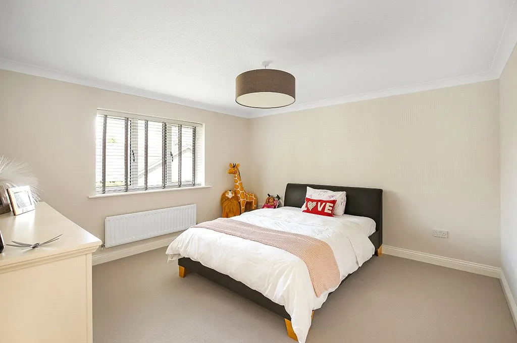 Rownhams Lane, Rownhams, Southampton, Hampshire, SO16 8AR, photo 12