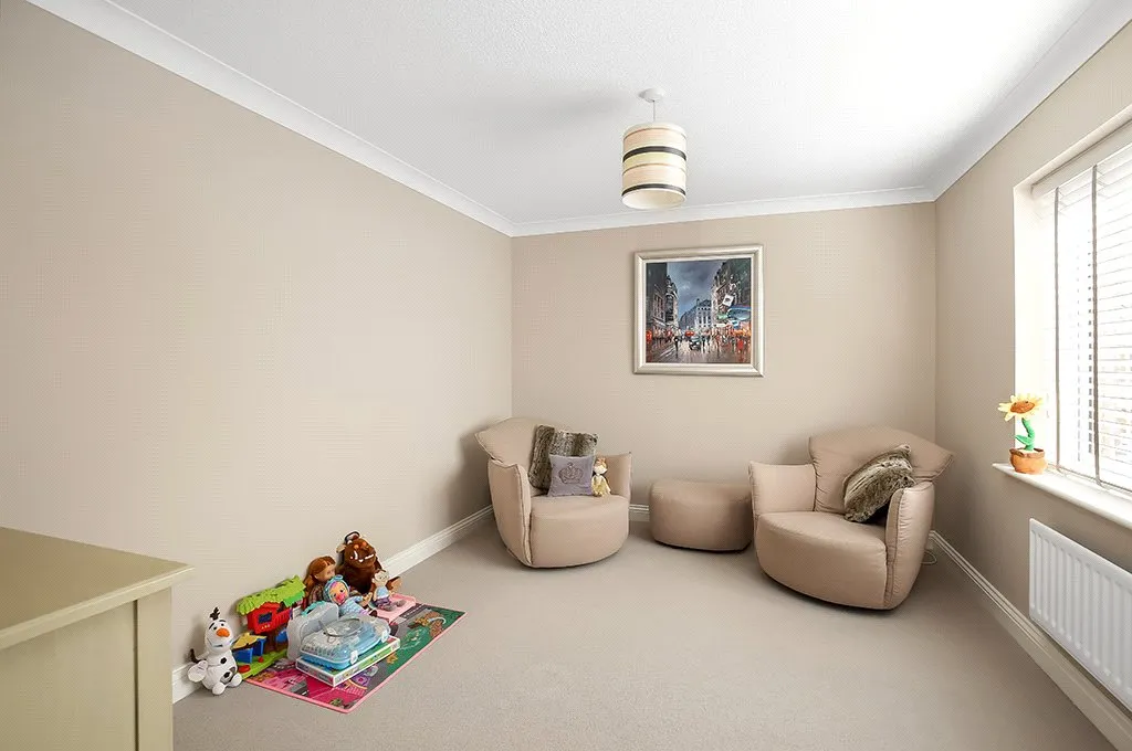Rownhams Lane, Rownhams, Southampton, Hampshire, SO16 8AR, photo 11