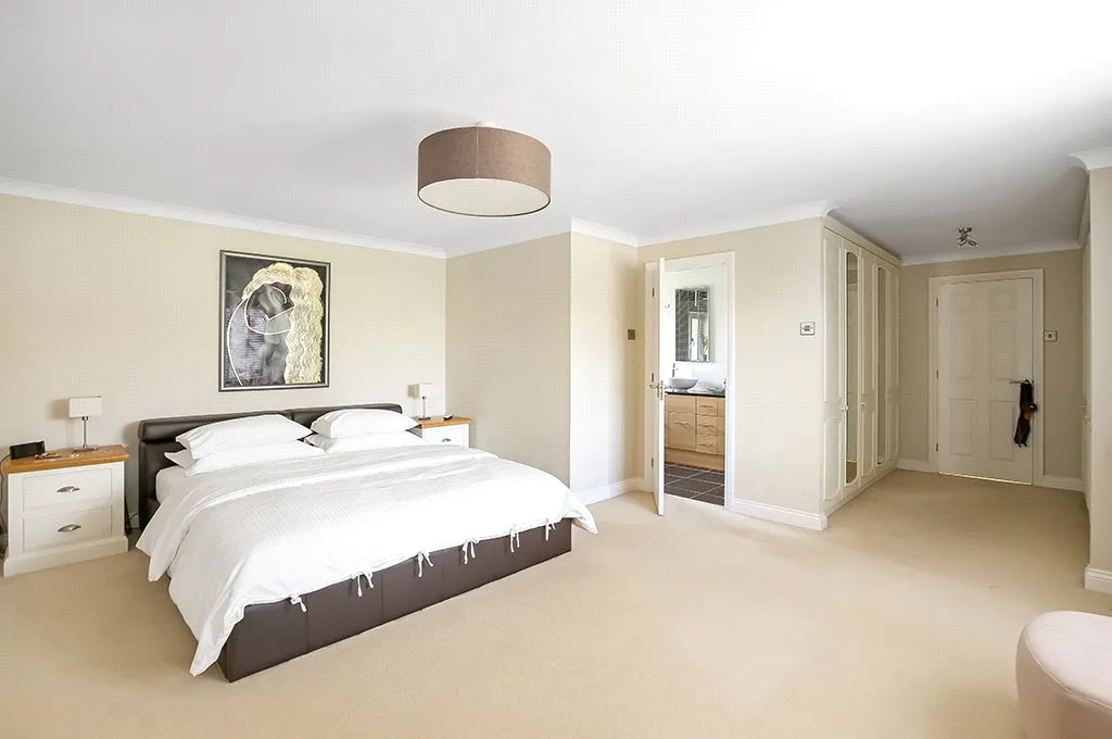 Rownhams Lane, Rownhams, Southampton, Hampshire, SO16 8AR, photo 4