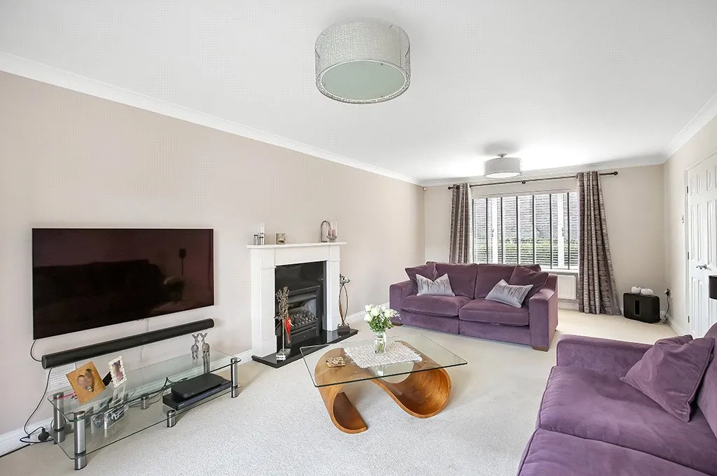 Rownhams Lane, Rownhams, Southampton, Hampshire, SO16 8AR, photo 2
